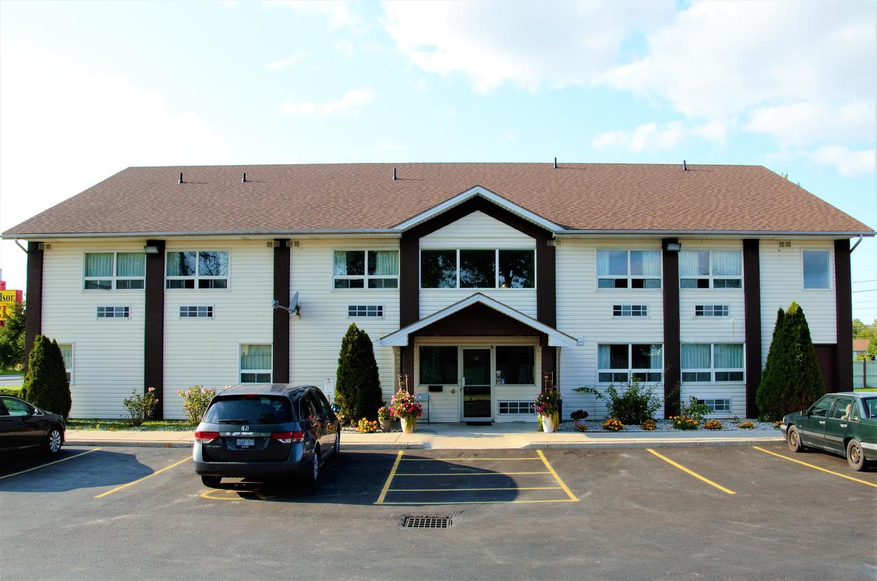 Royal Windsor Motel Dış mekan fotoğraf